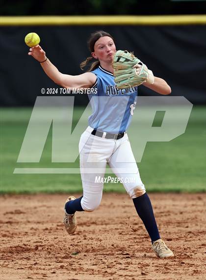 Thumbnail 2 in Hopewell @ Myers Park (NCHSAA 4A Round 1) photogallery.