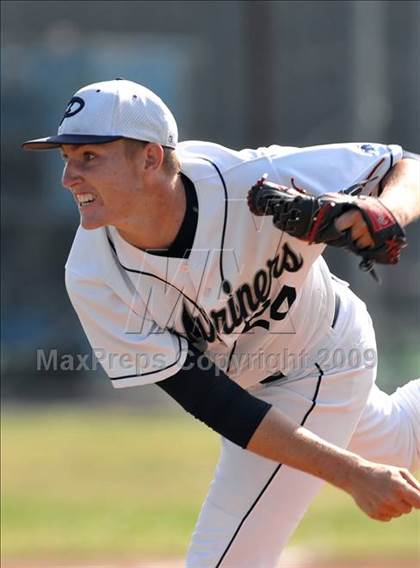 Thumbnail 3 in Crespi vs. Pacifica (CIF SS D2 Playoffs) photogallery.
