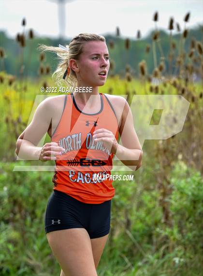 Thumbnail 1 in Avon Lake Early Bird Invitational photogallery.
