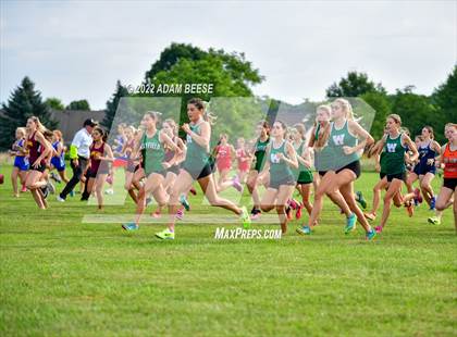 Thumbnail 1 in Avon Lake Early Bird Invitational photogallery.