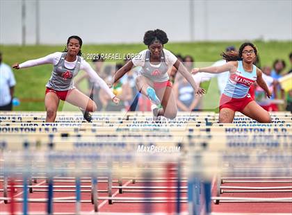 Thumbnail 1 in JV: Dave Bethany Relays (100M Hurdles) photogallery.