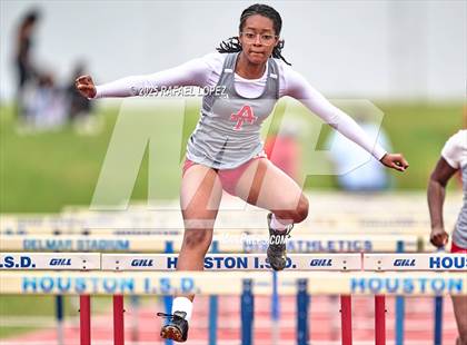 Thumbnail 3 in JV: Dave Bethany Relays (100M Hurdles) photogallery.