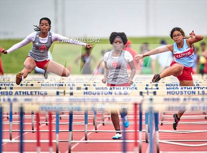 Thumbnail 3 in JV: Dave Bethany Relays (100M Hurdles) photogallery.