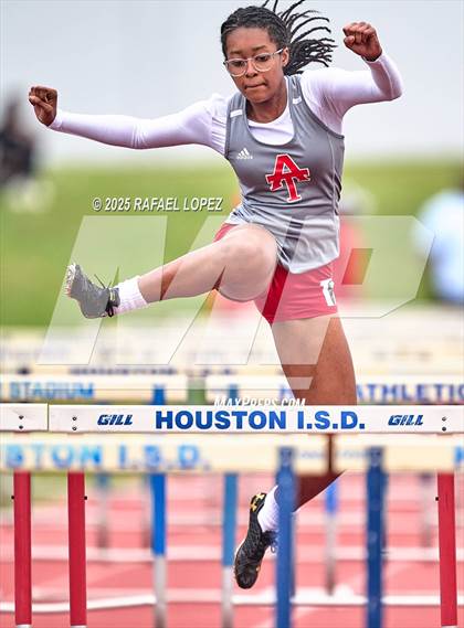 Thumbnail 3 in Dave Bethany Relays (100M Hurdles) photogallery.