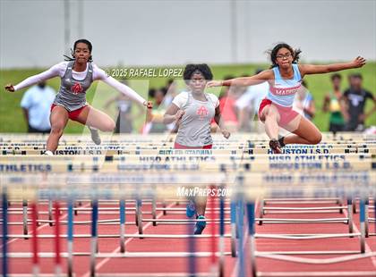 Thumbnail 2 in JV: Dave Bethany Relays (100M Hurdles) photogallery.