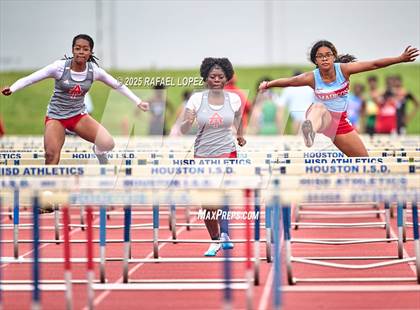 Thumbnail 2 in JV: Dave Bethany Relays (100M Hurdles) photogallery.