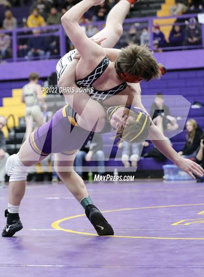 Thumbnail 1 in IHSA 2A Regional @ Civic Memorial photogallery.