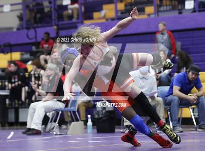 Thumbnail 3 in IHSA 2A Regional @ Civic Memorial photogallery.