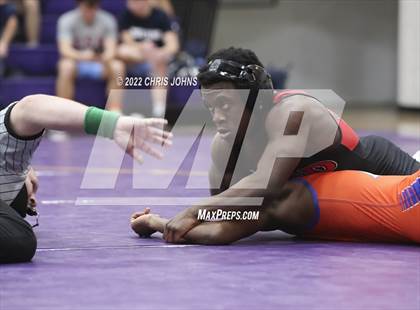 Thumbnail 1 in IHSA 2A Regional @ Civic Memorial photogallery.