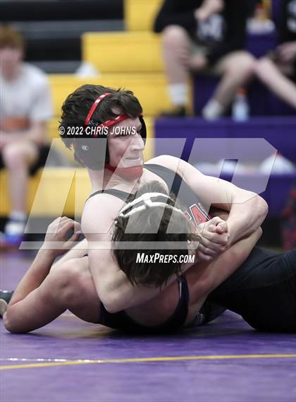 Thumbnail 2 in IHSA 2A Regional @ Civic Memorial photogallery.