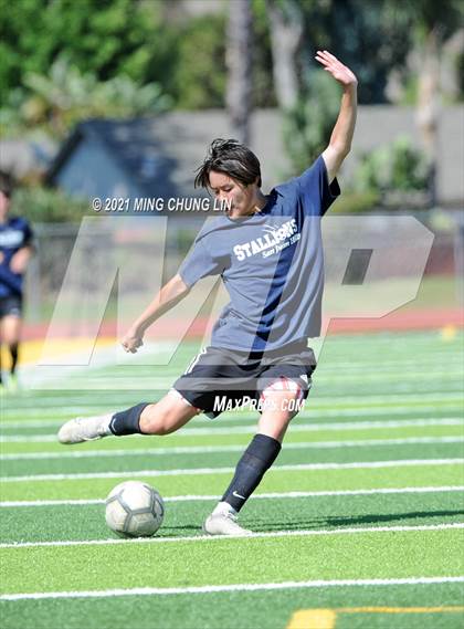 Thumbnail 2 in Aliso Niguel vs. San Juan Hills (Summer League) photogallery.