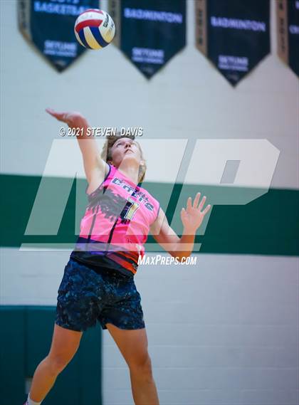 Thumbnail 1 in Cienega @ Casteel (AIA 5A Finals) photogallery.