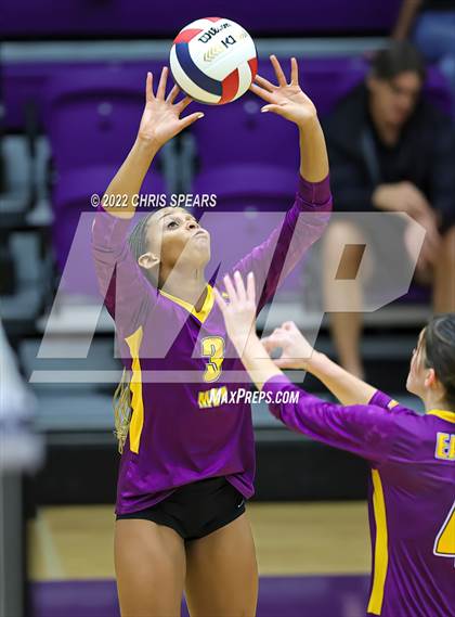 Thumbnail 1 in St. John Lutheran @ Montverde Academy photogallery.