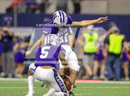 Thumbnail 2 in Gunter vs. Newton (UIL 3A Division 2 Final) photogallery.