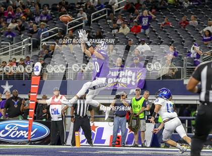 Thumbnail 3 in Gunter vs. Newton (UIL 3A Division 2 Final) photogallery.