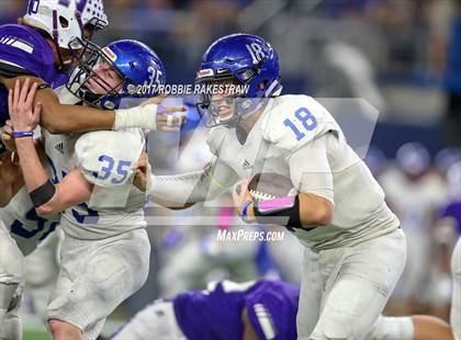 Thumbnail 2 in Gunter vs. Newton (UIL 3A Division 2 Final) photogallery.
