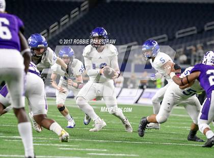 Thumbnail 1 in Gunter vs. Newton (UIL 3A Division 2 Final) photogallery.