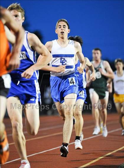 Thumbnail 1 in Oakland County High School Track & Field Championships photogallery.