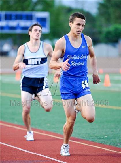 Thumbnail 1 in Oakland County High School Track & Field Championships photogallery.