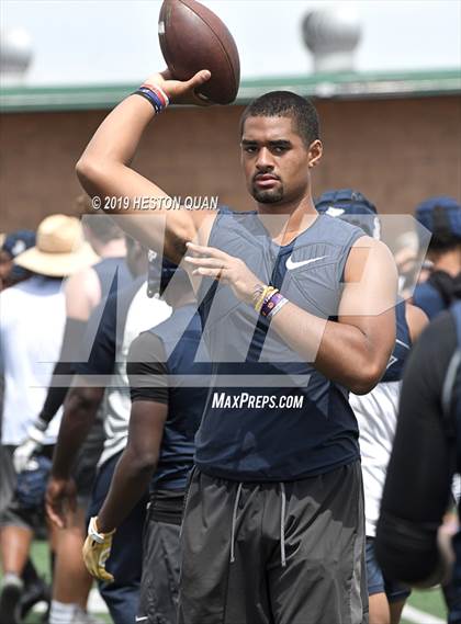 Thumbnail 1 in St. John Bosco vs. Mater Dei (Battle at the Beach 7x7) photogallery.