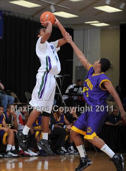 Thumbnail 3 in Christian Faith Center Academy vs Body of Christ Christian Academy (MLK Basketball Classic) photogallery.