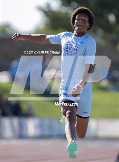 Thumbnail 3 in CIF State Finals (Long Jump Final) photogallery.