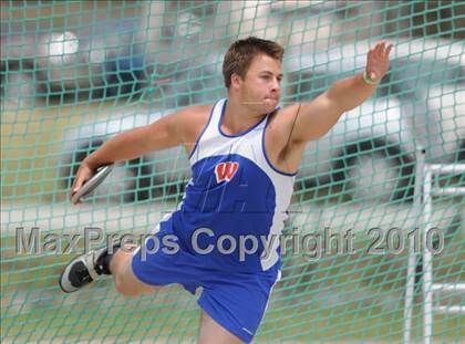 Thumbnail 2 in NCHSAA 3A Track and Field Championships photogallery.