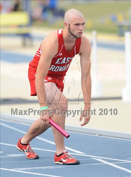 Thumbnail 2 in NCHSAA 3A Track and Field Championships photogallery.