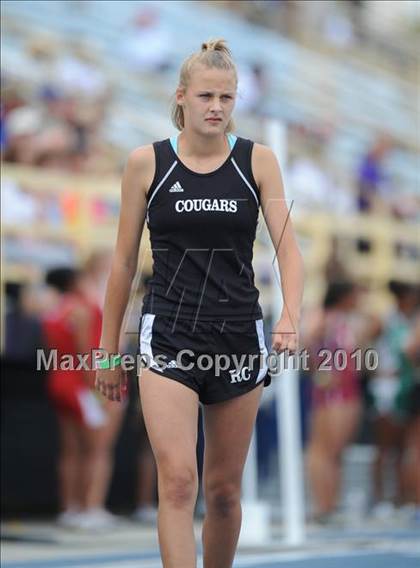 Thumbnail 2 in NCHSAA 3A Track and Field Championships photogallery.