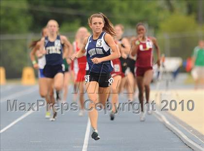 Thumbnail 3 in NCHSAA 3A Track and Field Championships photogallery.