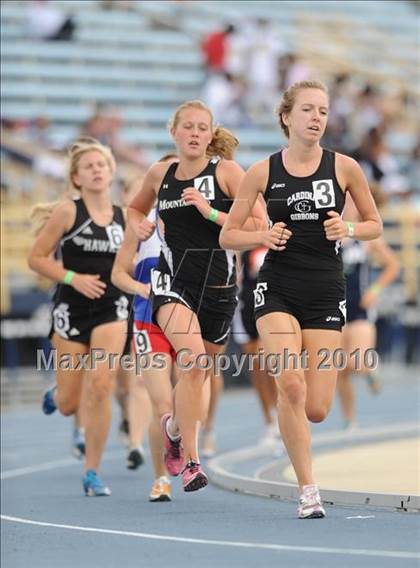 Thumbnail 3 in NCHSAA 3A Track and Field Championships photogallery.