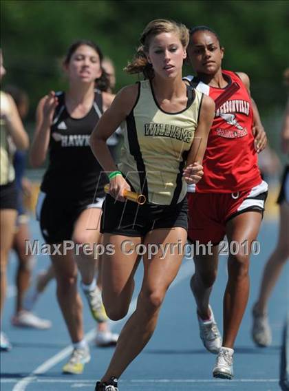 Thumbnail 2 in NCHSAA 3A Track and Field Championships photogallery.