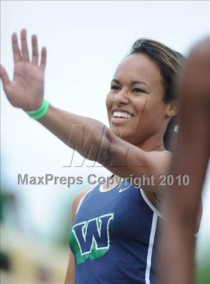 Thumbnail 1 in NCHSAA 3A Track and Field Championships photogallery.