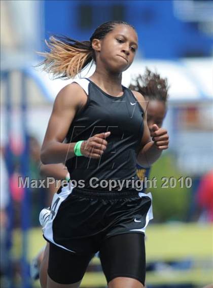 Thumbnail 3 in NCHSAA 3A Track and Field Championships photogallery.
