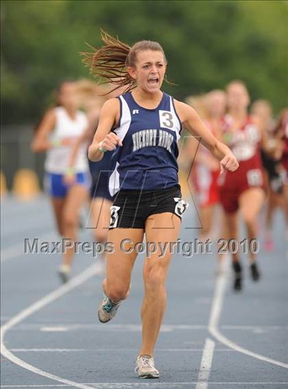 Thumbnail 3 in NCHSAA 3A Track and Field Championships photogallery.