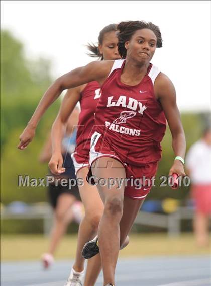 Thumbnail 2 in NCHSAA 3A Track and Field Championships photogallery.