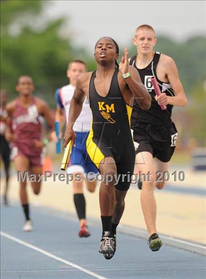 Thumbnail 3 in NCHSAA 3A Track and Field Championships photogallery.
