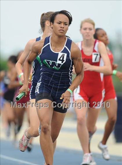 Thumbnail 1 in NCHSAA 3A Track and Field Championships photogallery.