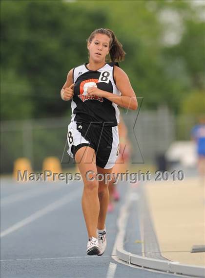 Thumbnail 3 in NCHSAA 3A Track and Field Championships photogallery.