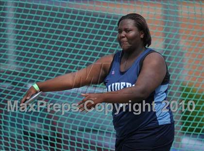 Thumbnail 2 in NCHSAA 3A Track and Field Championships photogallery.
