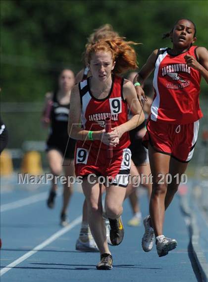 Thumbnail 1 in NCHSAA 3A Track and Field Championships photogallery.