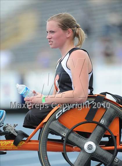 Thumbnail 1 in NCHSAA 3A Track and Field Championships photogallery.