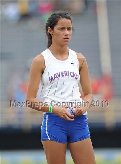 Thumbnail 2 in NCHSAA 3A Track and Field Championships photogallery.