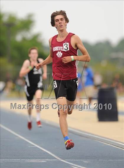 Thumbnail 1 in NCHSAA 3A Track and Field Championships photogallery.
