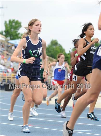 Thumbnail 3 in NCHSAA 3A Track and Field Championships photogallery.