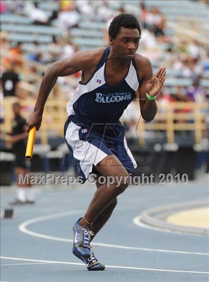 Thumbnail 1 in NCHSAA 3A Track and Field Championships photogallery.