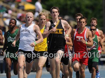 Thumbnail 3 in NCHSAA 3A Track and Field Championships photogallery.