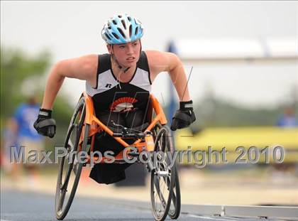 Thumbnail 1 in NCHSAA 3A Track and Field Championships photogallery.