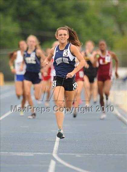 Thumbnail 2 in NCHSAA 3A Track and Field Championships photogallery.