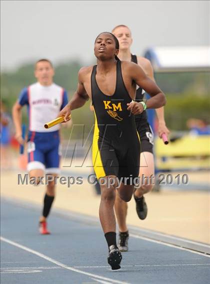 Thumbnail 2 in NCHSAA 3A Track and Field Championships photogallery.